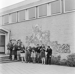 128494 Afbeelding van enkele leerlingen van klas 4B van de Rijkskweekschool voor onderwijzers (Van Lieflandlaan 17) te ...